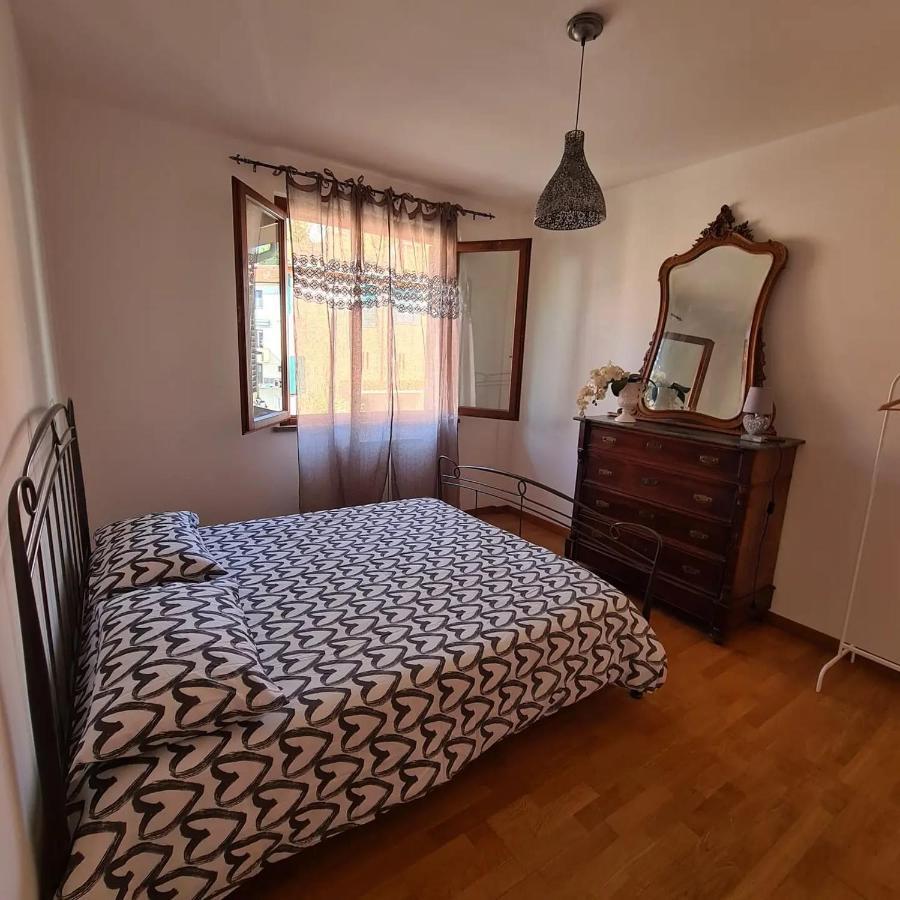 Вилла Casa Vacanze Le Rose Gabbro Экстерьер фото